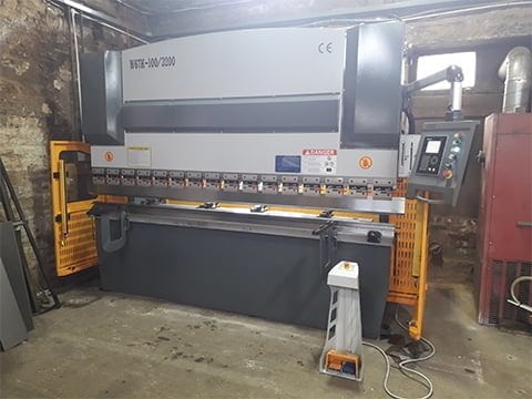 100T 3.2m Press Brake in West Yorkshire