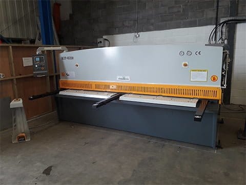 3m 6mm Guillotine in Swansea