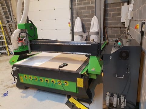 CNC router installed in a sign manufacturer in Newark