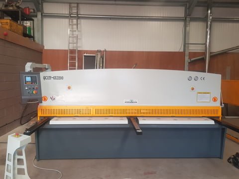 3.2 meter hydraulic press